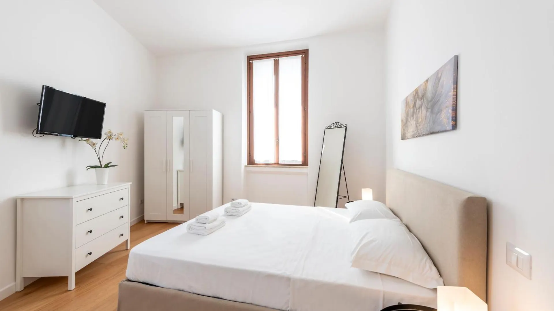 Stayeasy Fondazione Prada - City Center In 15 Mins Милан Апартаменты
